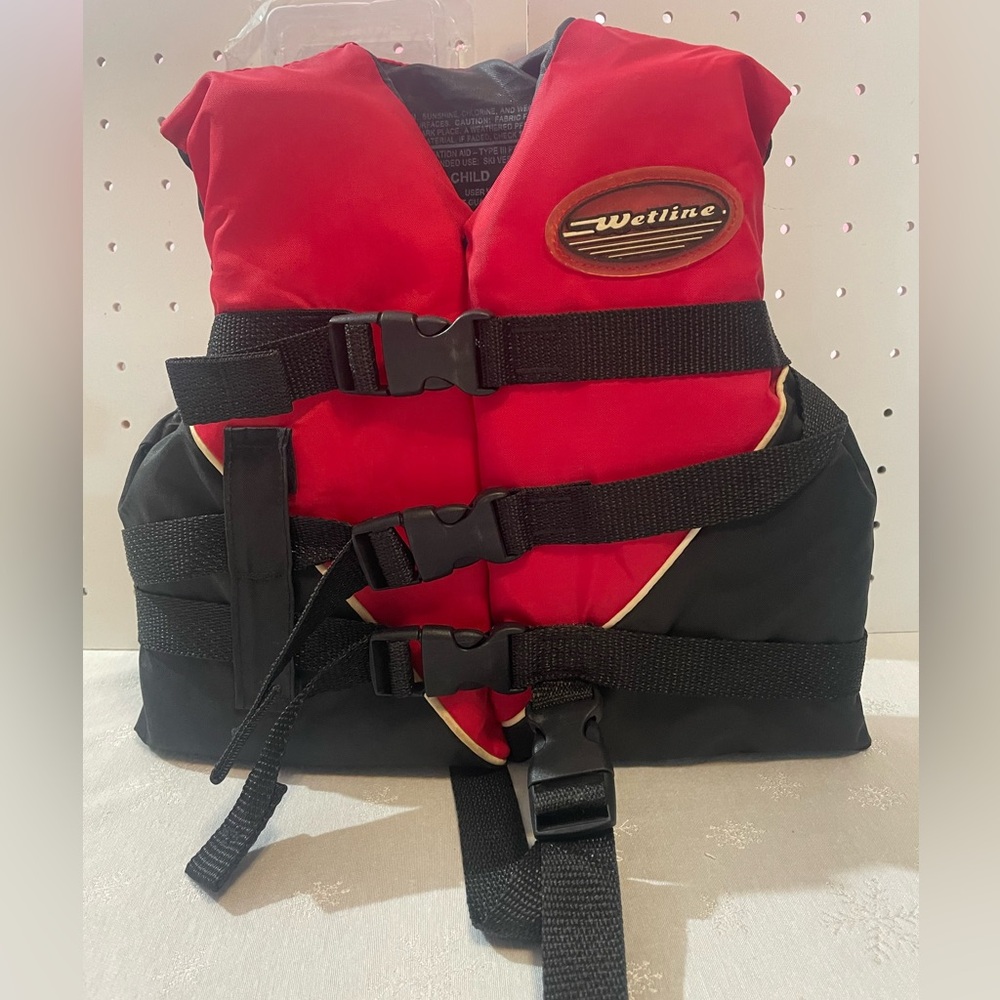 Wetline Red & Black PFD Life Jacket/ Ski Vest 30-40 Pound’s